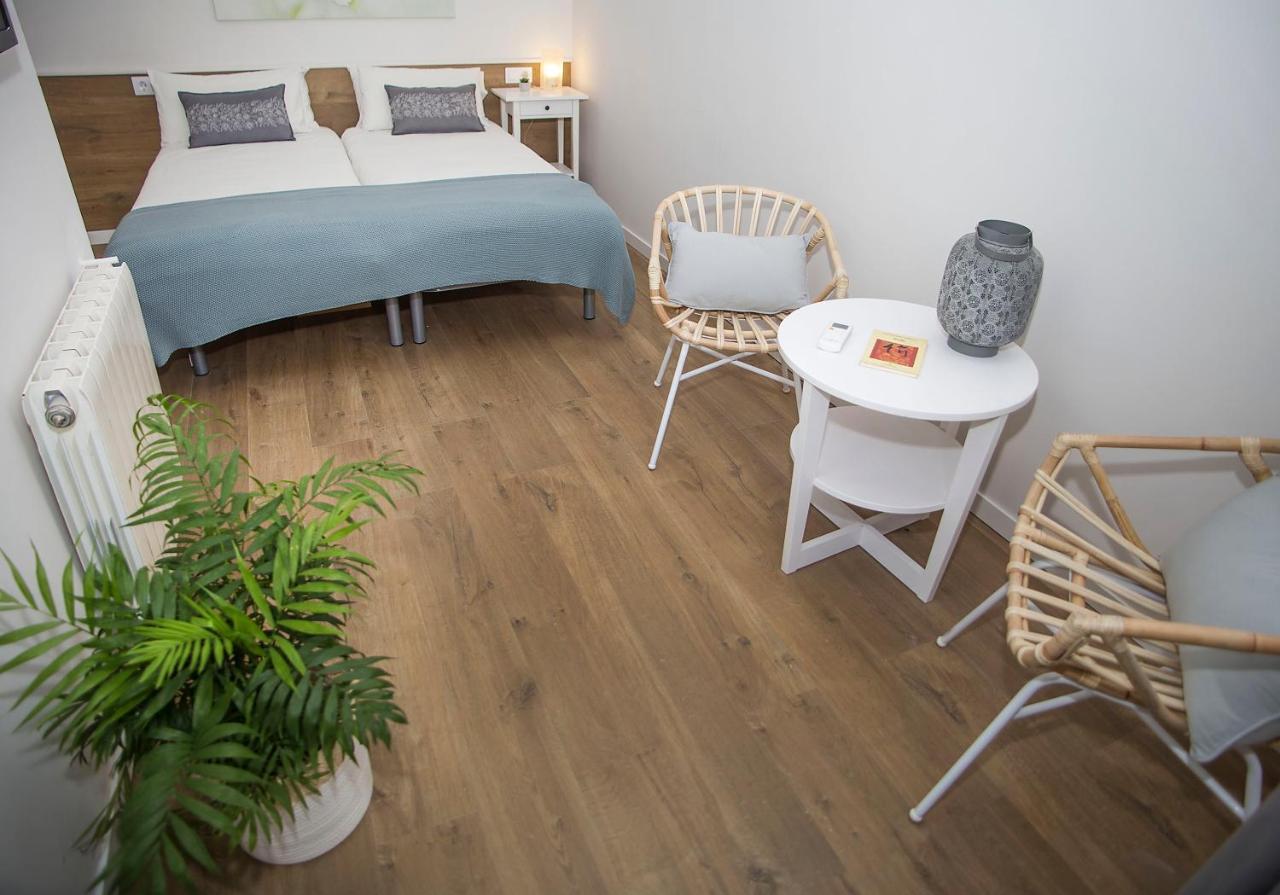 Mai & Maud Ronda Apartment Barcelona Buitenkant foto