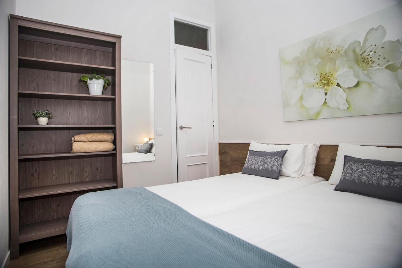 Mai & Maud Ronda Apartment Barcelona Buitenkant foto